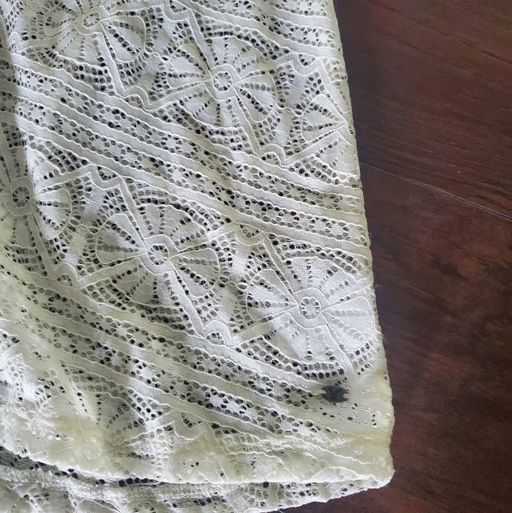 AMERICAN EAGLE TOP - Picture 5 of 10